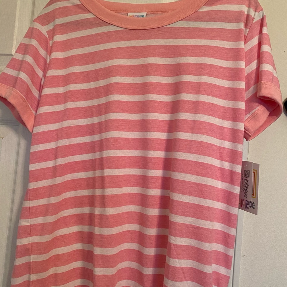 LuLaRoe Liv tee